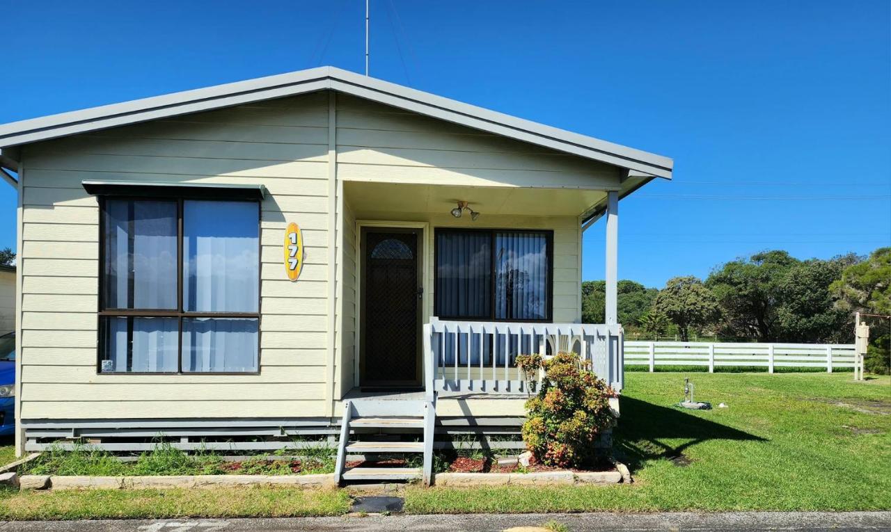 Surfrider Caravan Park Barrack Point Exterior foto